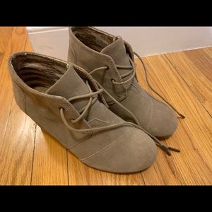 TOMS Desert Booties